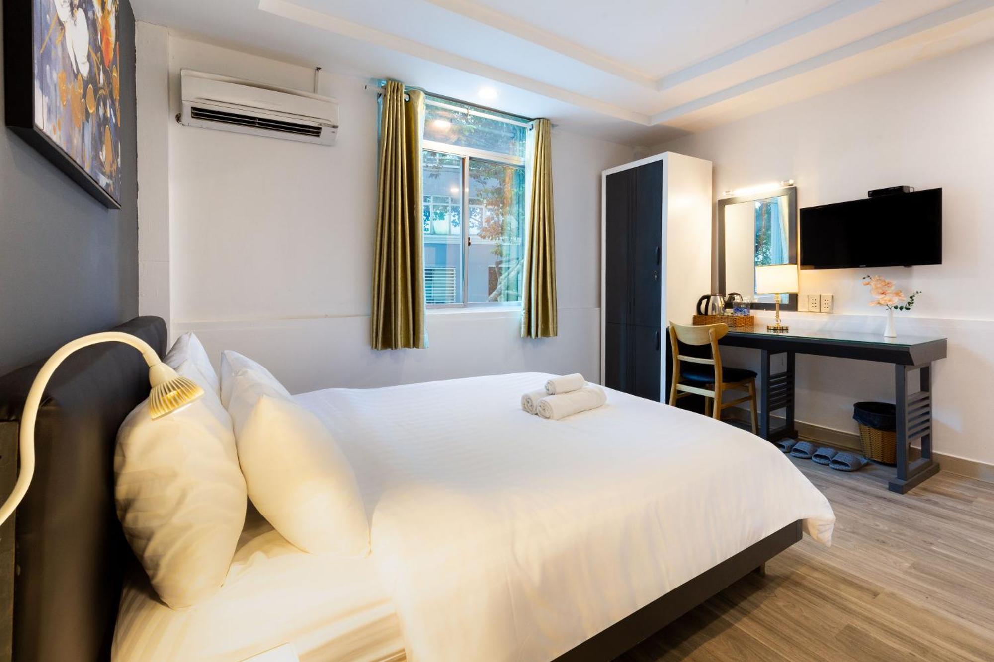 Apec Hotel Ho Chi Minh City Exterior photo